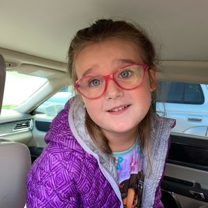 Charlotte got glasses! 💗💗☺️